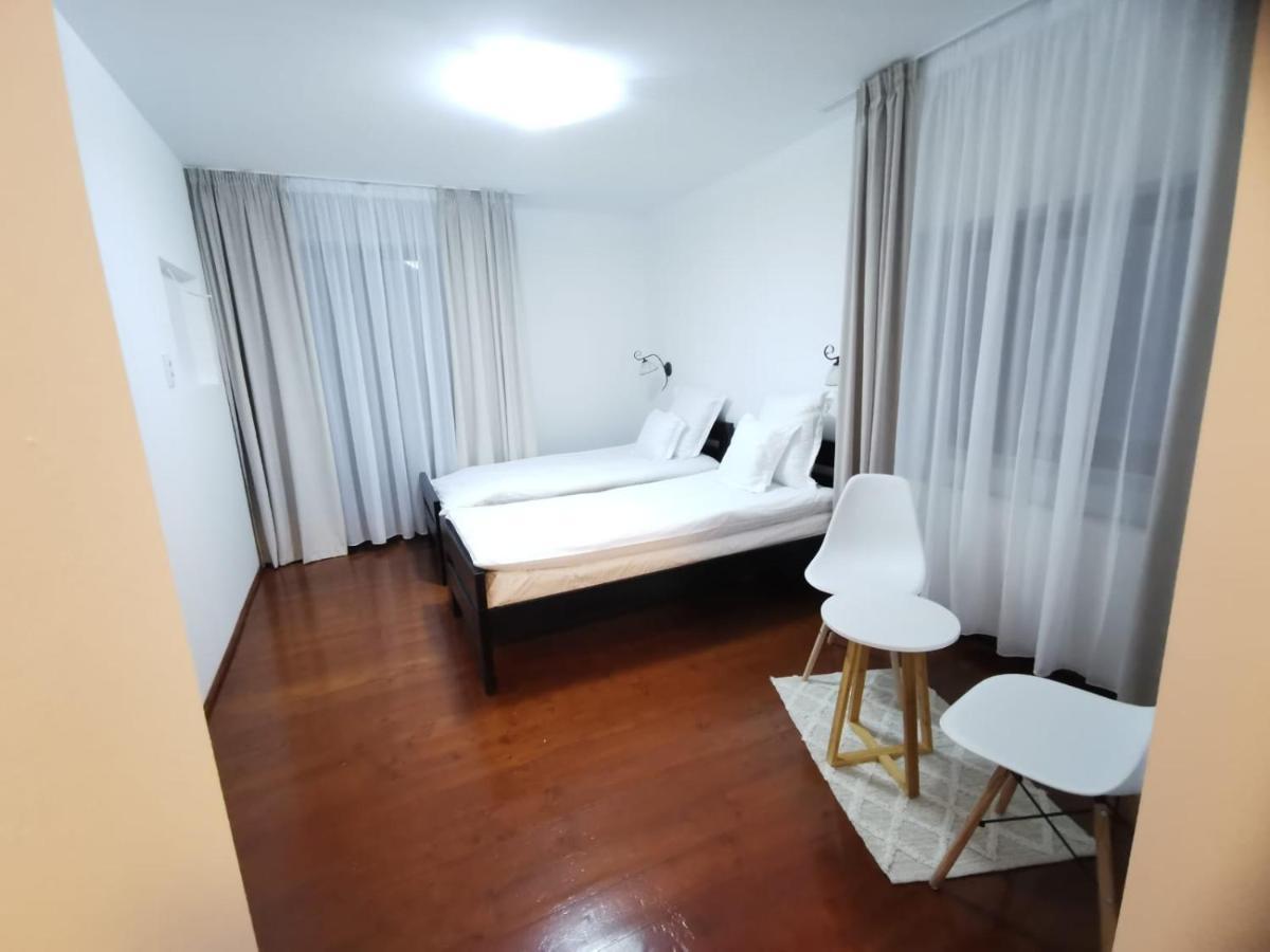 La Rocca Hotel Fundata Bagian luar foto